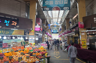 "여서 민주당은 안 된다"vs"이재명이 보고 민주당"…엇갈린 울산 민심