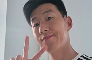 월드컵 앞둔 손흥민, '원형 탈모' 직접 해명…"스트레스받을 일 없어"
