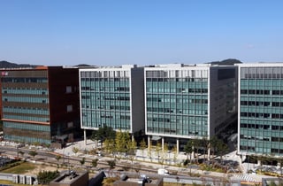 LG이노텍, 베트남에 반도체기판 공장 증설…내년 5월 준공 예정