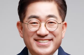 민주당 4년만에 김포시장 자리 탈환