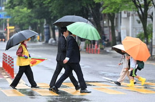[오늘 날씨]"출근길 우산 챙기세요"…중부·전라, 아침비 내려