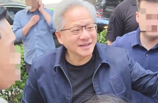 [현장]홍대서 페이커 만난 젠슨 황 "엔비디아 GPU, 한국이 키워"