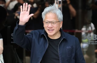 젠슨 황, LG·현대차·네이버 릴레이 방문…방한 마지막 날도 광폭 행보