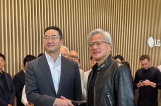 젠슨 황 "LG와 파트너십 성장…로보틱스·데이터센터 협력"(상보)