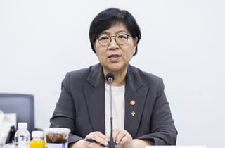 청년 탈모가 암환자 치료보다 시급?…탈모 건보 확대 두고 '시끌'