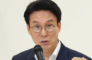 김민석 총리 "당 분열 절대 안돼, 멸칭 절제를…보완수사권 폐지 불가피"
