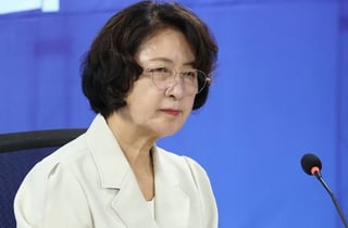 추미애 "경기도 재정 파탄지경…공약 사업 전면 재검토"