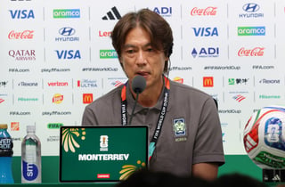 홍명보 "내일 남아공전 준비 철저…선수들 육체·정신 회복"