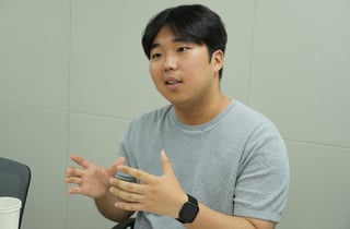 20대가 보는 20대의 시대정신은…"침몰하는 배에서 구명조끼 경쟁 중"