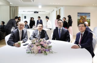 LIG D&A 창립 50주년 맞아 '범LG가 총수' 한자리에