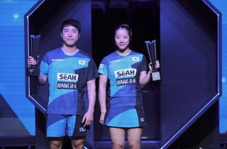 임종훈·신유빈, 중국 꺾고 WTT 스매시 '첫 우승'…세계 1위 위엄