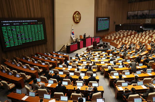 '가짜뉴스법' 시행…허위정보 반복 유통 시 최대 과징금 10억원