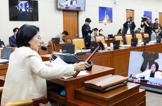 "'먹고 식중독 걸렸다' 식당 리뷰 하나 올렸다가 5000만원 물어낸다"