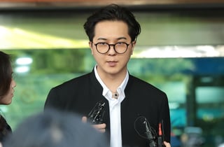 '부실복무 의혹' 송민호, 다시 법정 서나…관리책임자 재판 증인 채택