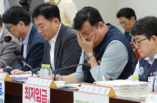 내년 최저임금 노사 격차 '690원'까지 줄었다…14일 최종 타결 전망