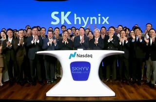 SK하이닉스, 미국 나스닥 입성… 자본시장 중심에서 울린 '오프닝 벨'