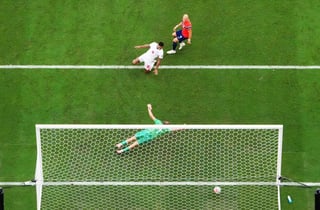 '벨링엄 원맨쇼' 잉글랜드, 노르웨이 2-1 제압 '4강 진출'