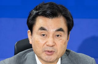 안규백 국방장관이 밝힌 '육해공사 통폐합' 이유 3가지…질문은 안 받아