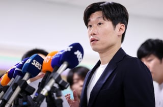 "박지성이 뭘 안다고" 전북협회장 저격에…박지성, 직접 입 열었다