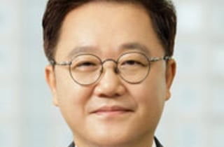 [시대시평/강석훈]반도체, 온기 따로 냉기 따로