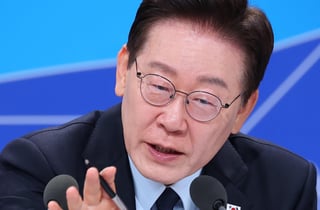 이재명 대통령 "주택 보유세 3배 올려야…실거주 감면, 초고가는 가중"