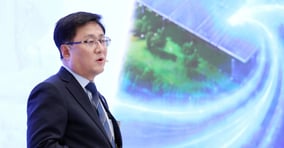 지난달 29일 청와대 영빈관에서 열린 '대한민국 대도약 3대 메가프로젝트 국민보고회'에서 김성환 기후에너지환경부 장관이 호남 반도체 클러스터에 전력과 용수를 공급할 방안을 설명하고 있다. / 사진=뉴스