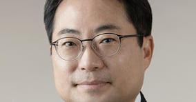                                서정건 경희대 정외과 교수