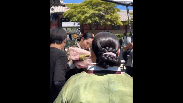 [영상] "카메라 뒤에선 사실"… 김혜수, 이렇게까지?