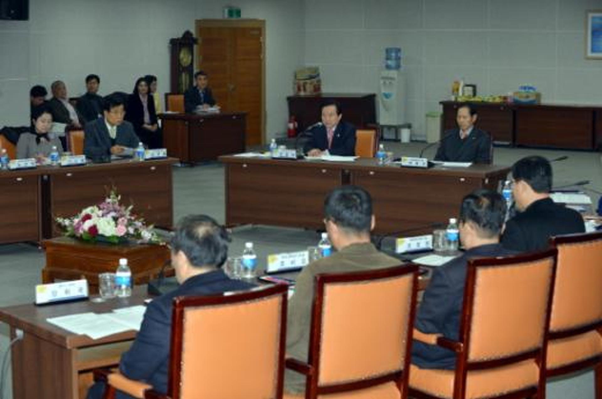 강운태 시장, '광주공동체 원탁회의' 개최