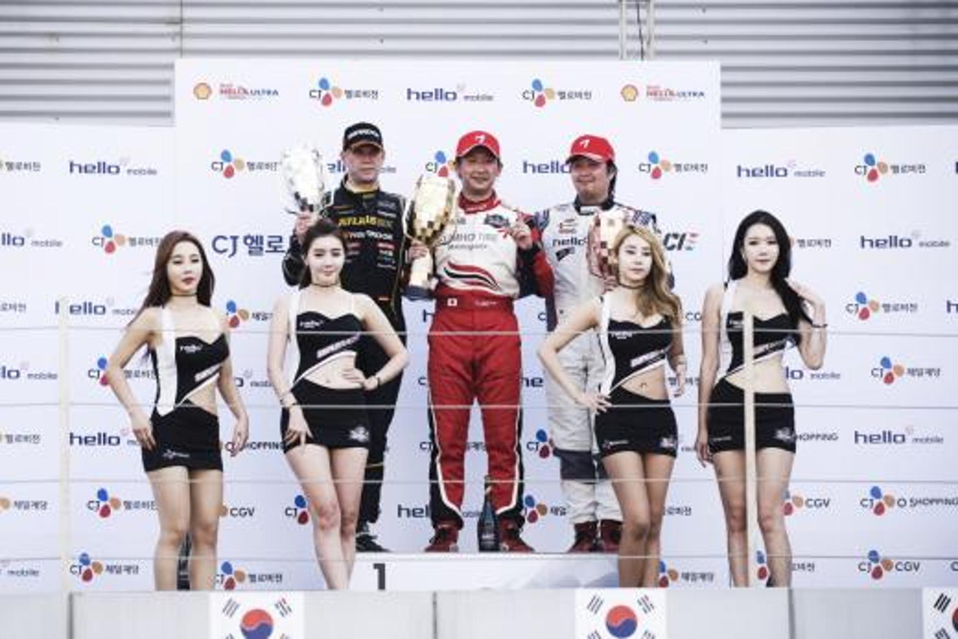 금호타이어 장착 ‘엑스타 레이싱팀’ CJ슈퍼레이스 종합우승