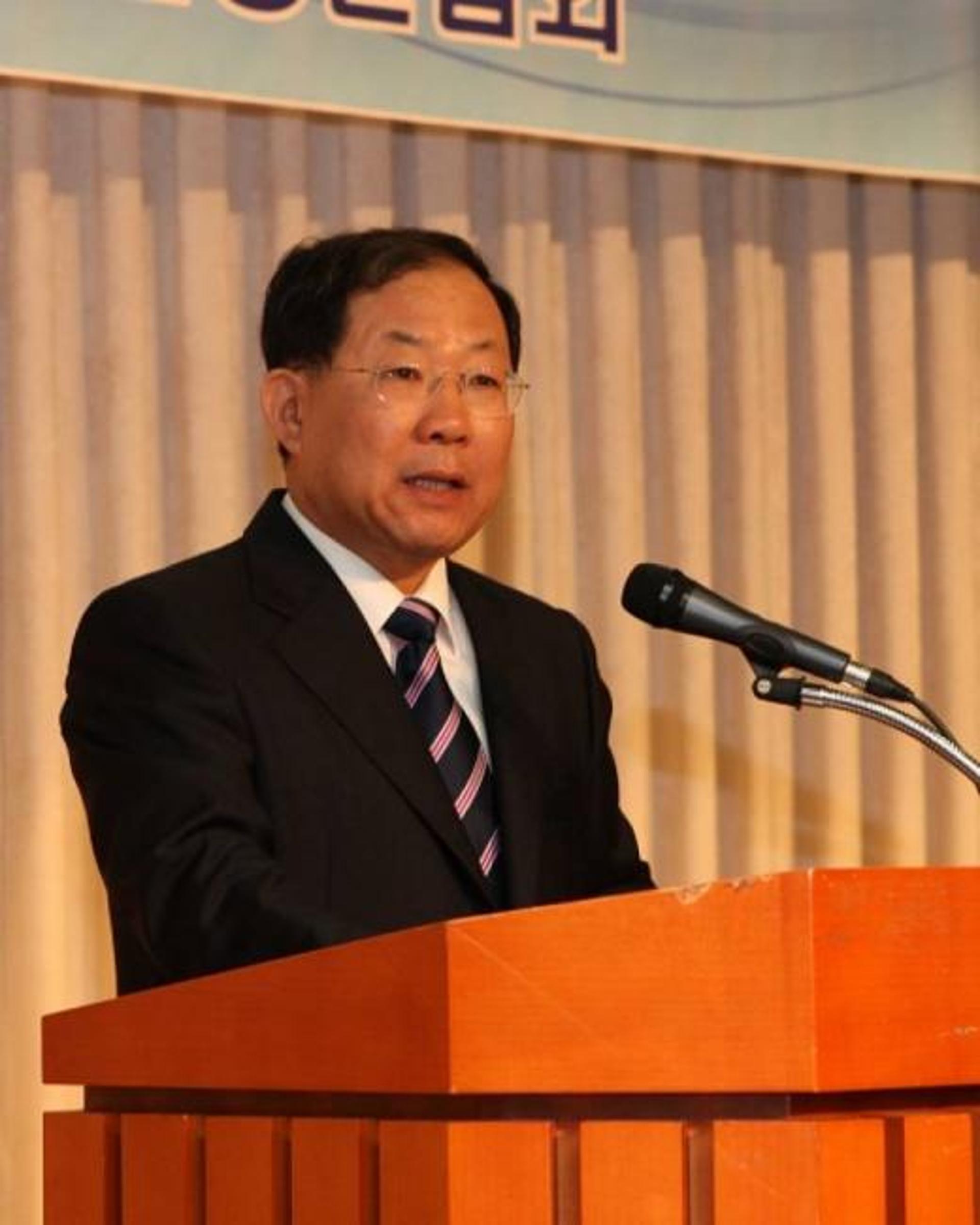 박병원 경총 회장, 연봉제 도입 주장 "호봉제선 퇴사자 없을 것"