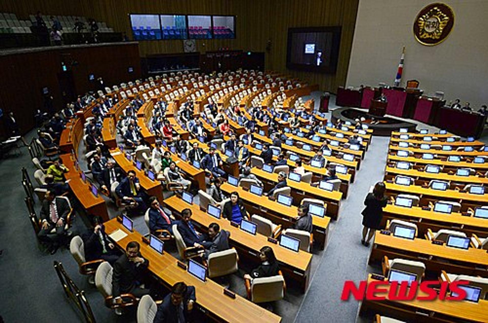 19대 국회 마지막 본회의, 오늘(19일) 신해철법 등 130여 법안 처리