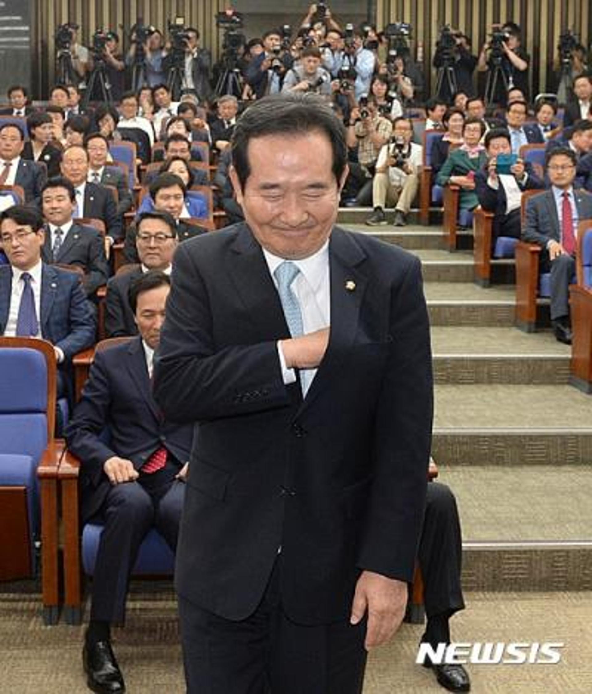정세균 국회의원, 20대 첫 국회의장 선출 '287표 중 274표 찬성'… 그는 누구?