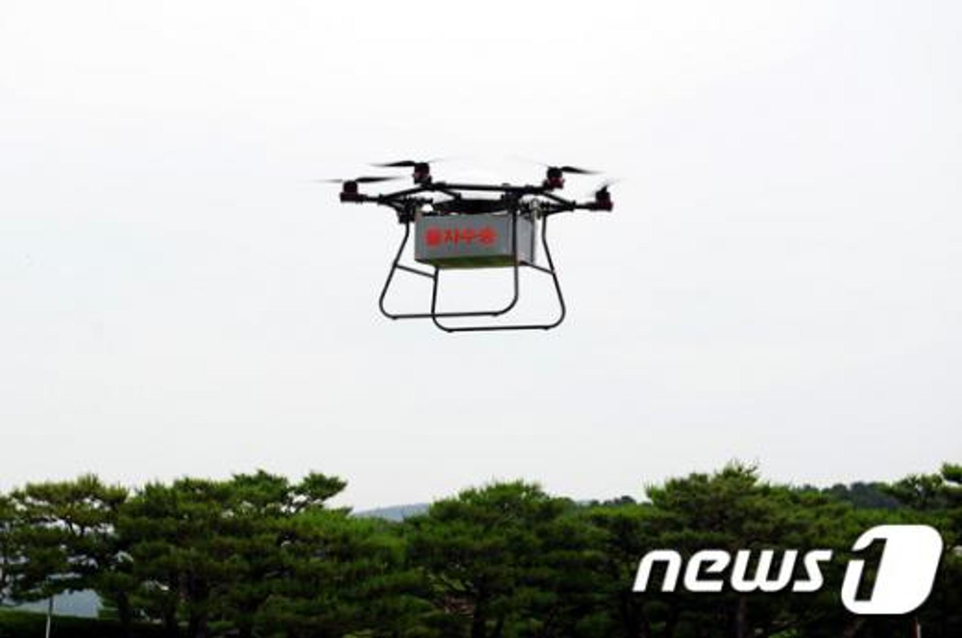 상업용 드론 운행규정 확정, 낮에 운행 가능… 미 연방항공청 "8월말부터 시행"