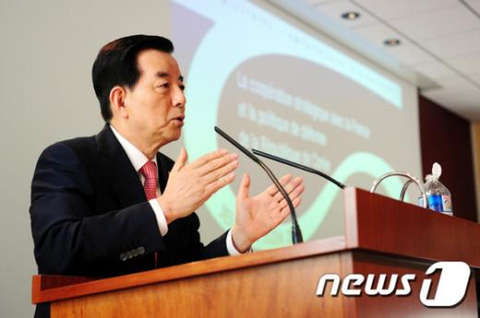 [북한 미사일 발사] 전군지휘관 회의… 북한 미사일 대응태세 점검(속보)