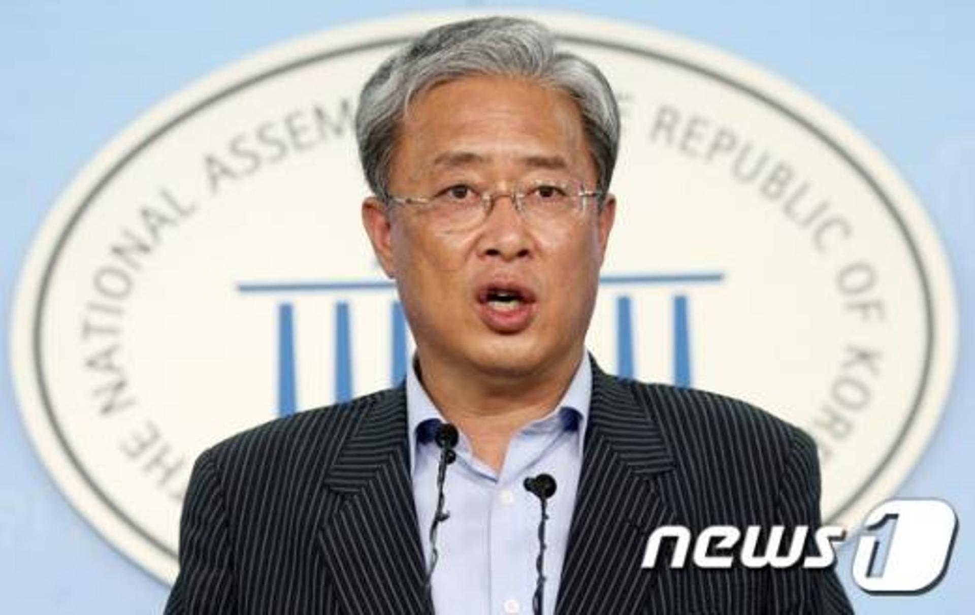 유성엽 의원 "이정현, 홍보수석으로서 할 수 있지만 안들키게 했어야"