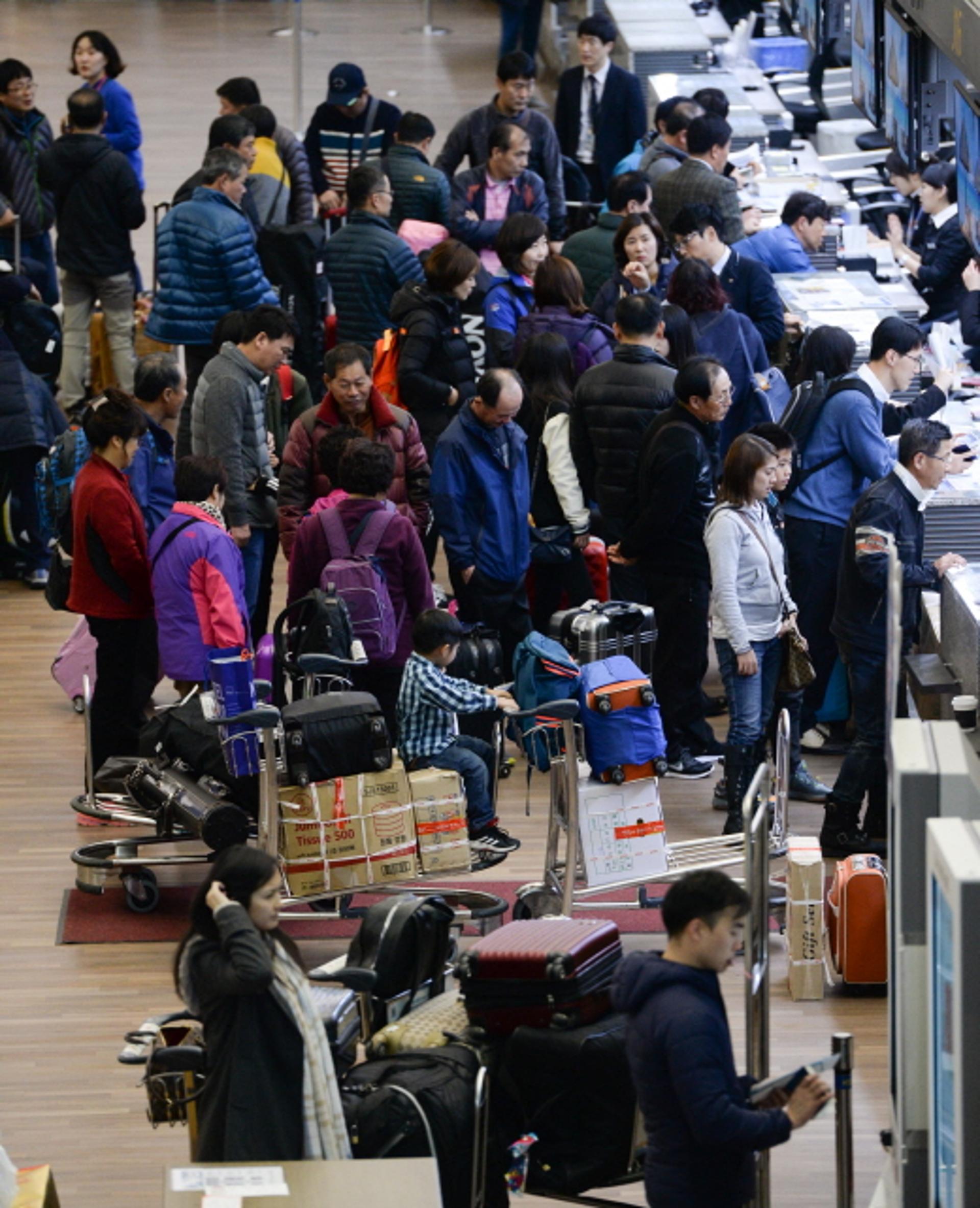 [포커스] 휴가가 낼모렌데… 인천공항, '수하물 대란' 없겠죠?