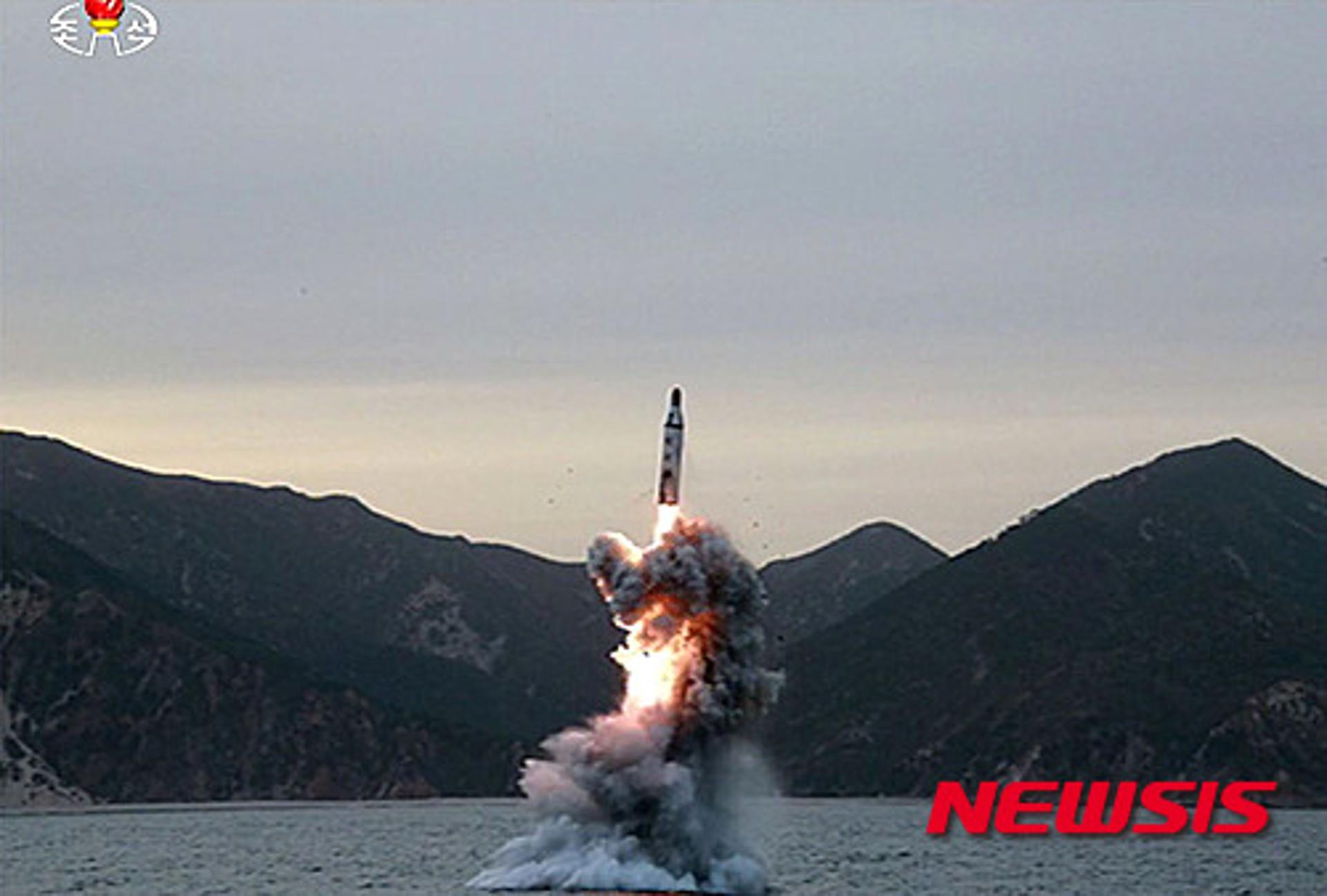 [북한미사일 slbm 발사] "사드 요격 범위 들어와"(속보)