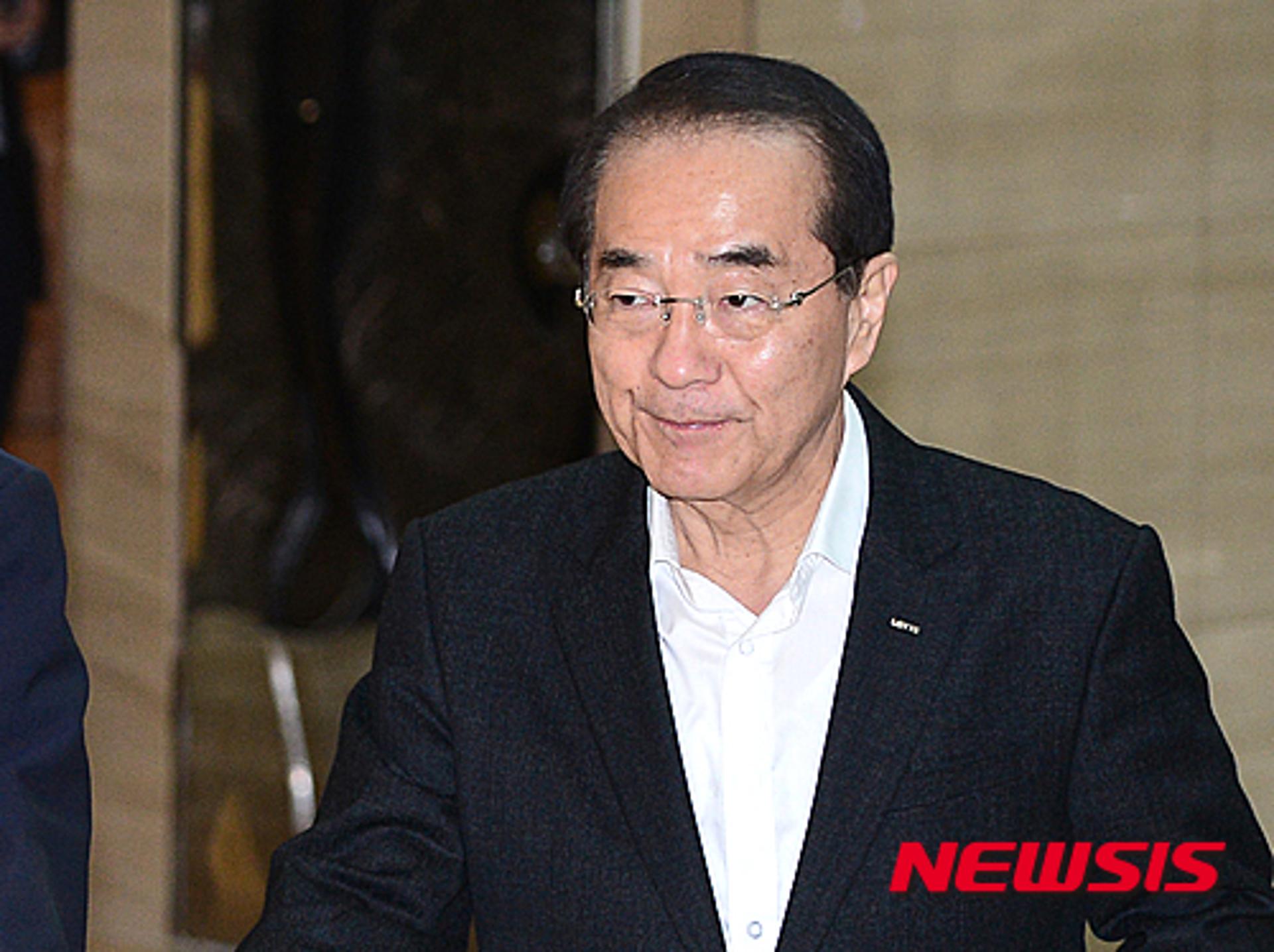 [롯데그룹 이인원 부회장 자살] '유족·롯데 임직원' 앞으로 유서 보내(속보)