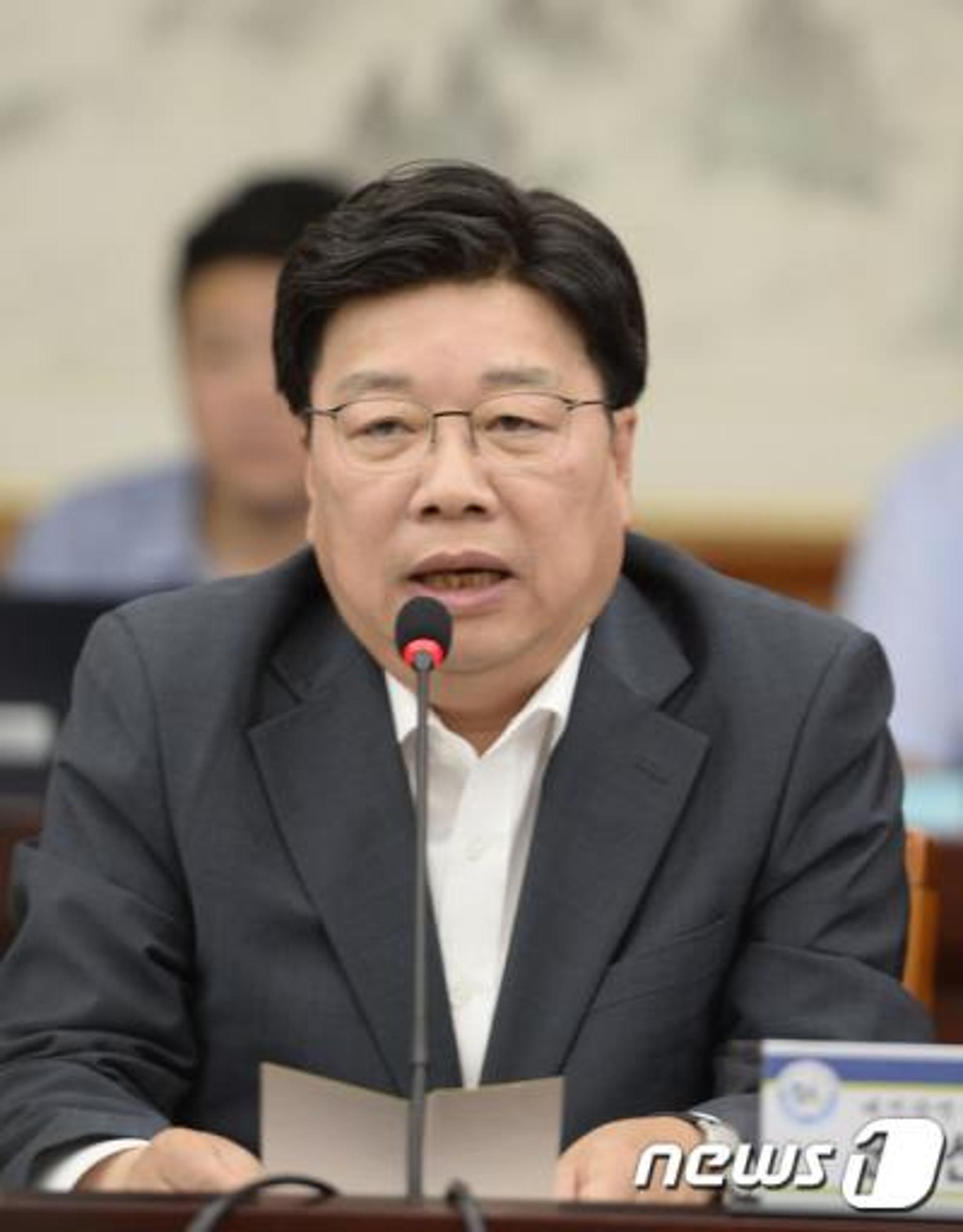 [속보] '선거법 위반 혐의' 권선택 대전시장, 시장직 유지