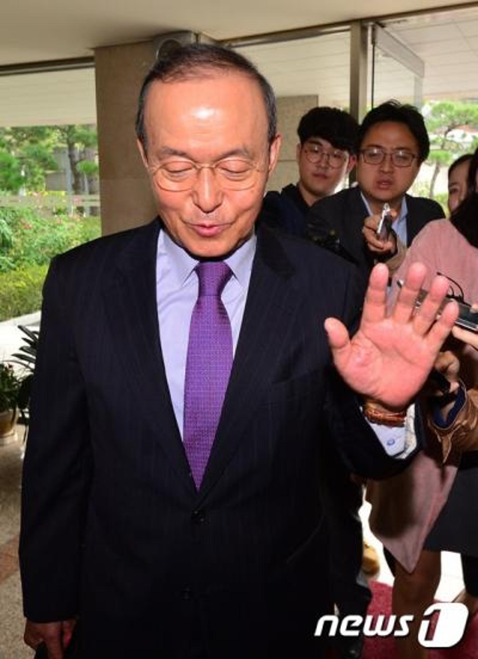 송민순 전 외교부 장관, 회고록 논란에 "전체 흐름을 봐야지 일부만 보면 안 된다"