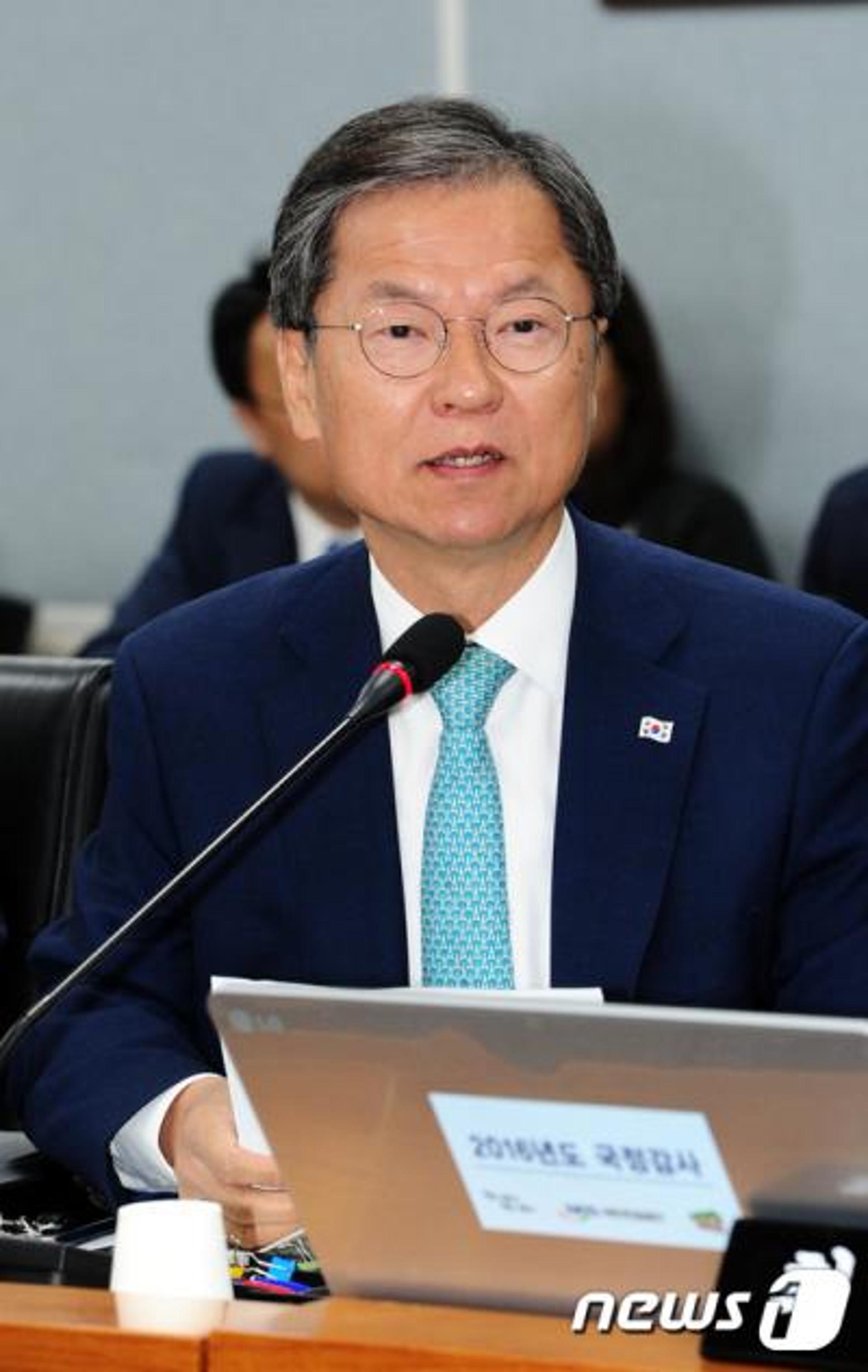천정배 "탄핵은 국가적 위기이자 비극… 진상 규명이 먼저"