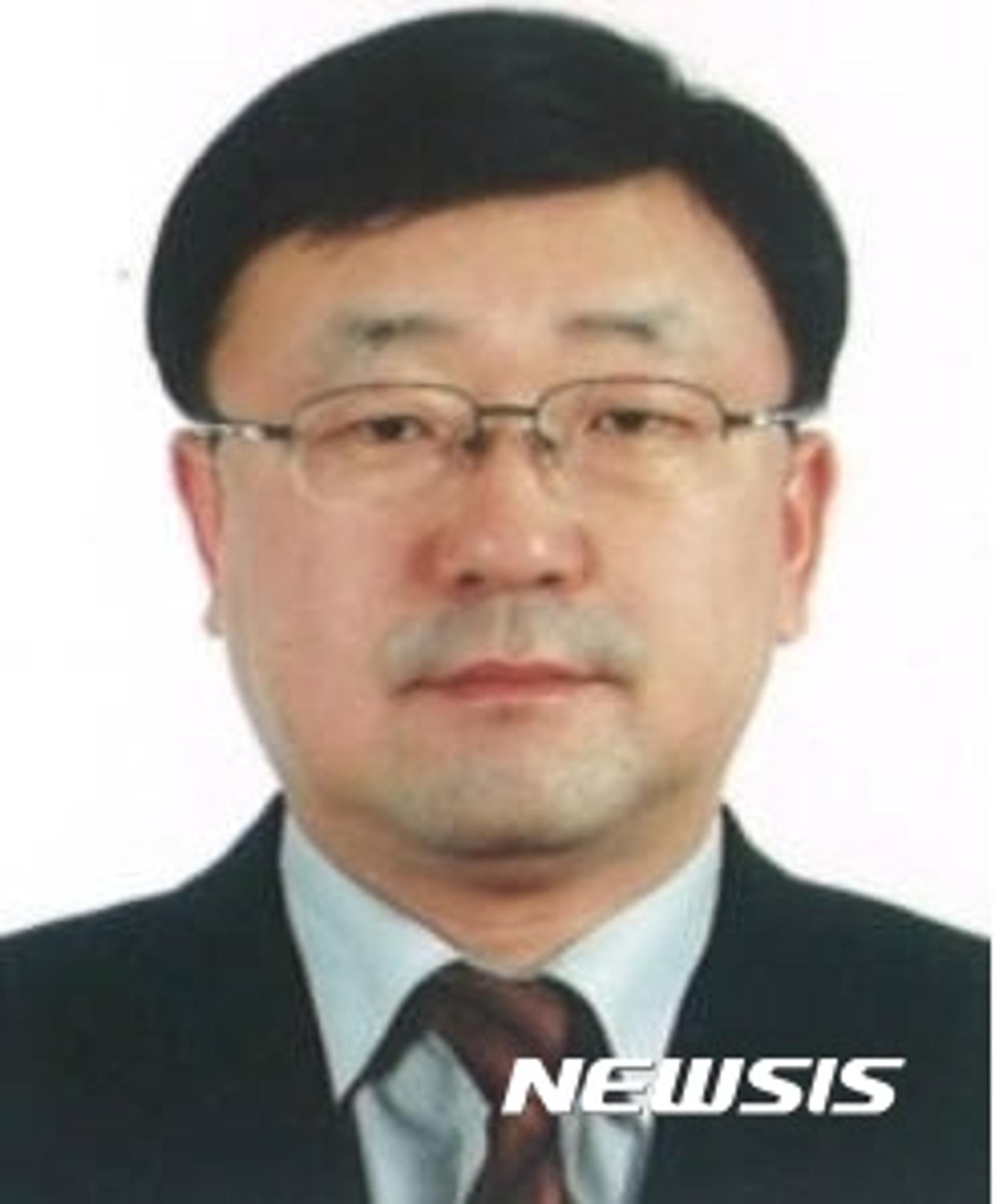 [속보] 조인근 전 청와대 기록비서관 "연설문 최종본은 대통령 말씀"