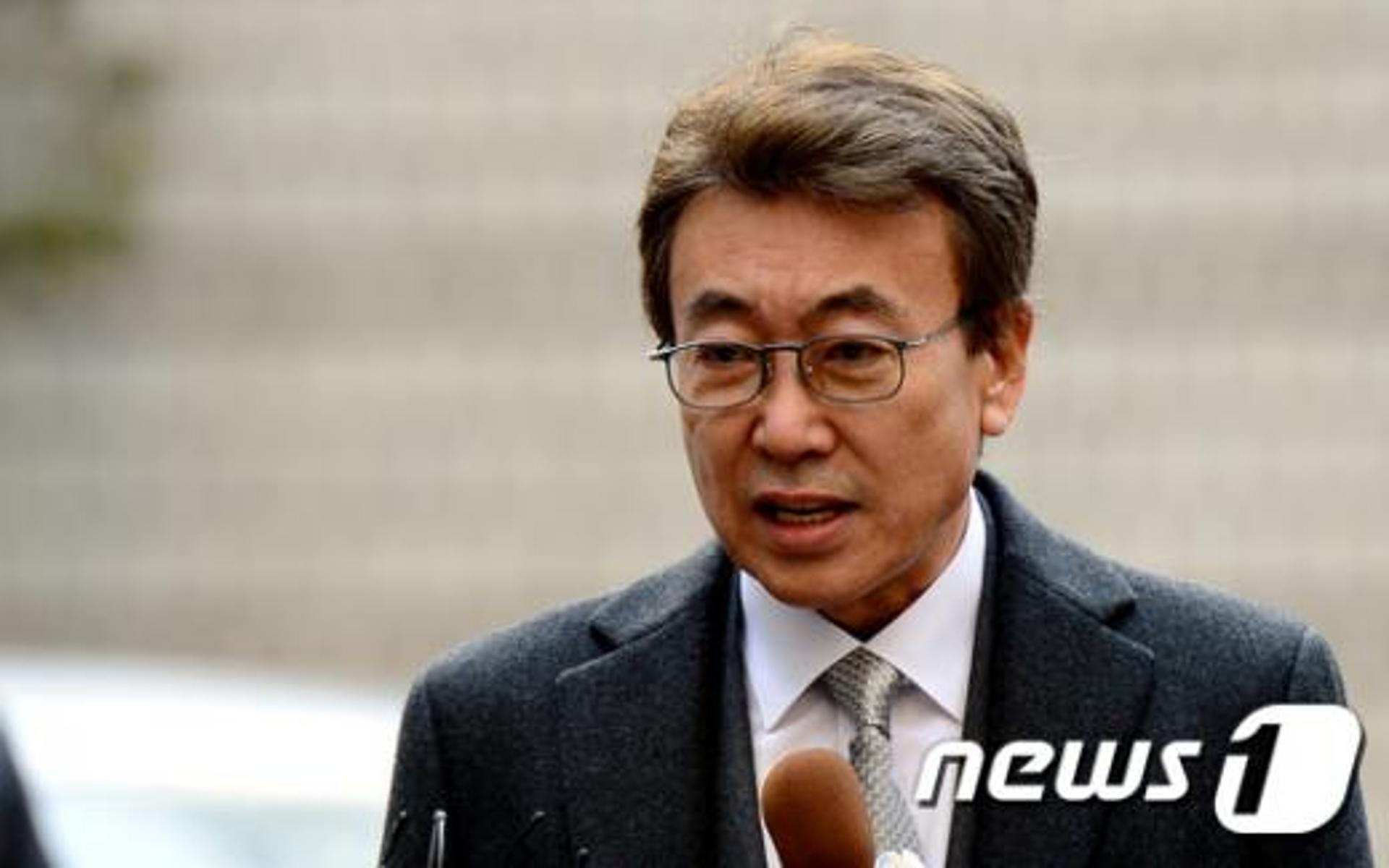 정윤회 아들 "25년간 아버지와 왕래 없어"… 최순실과 재혼 전 숨겨진 1남1녀 확인