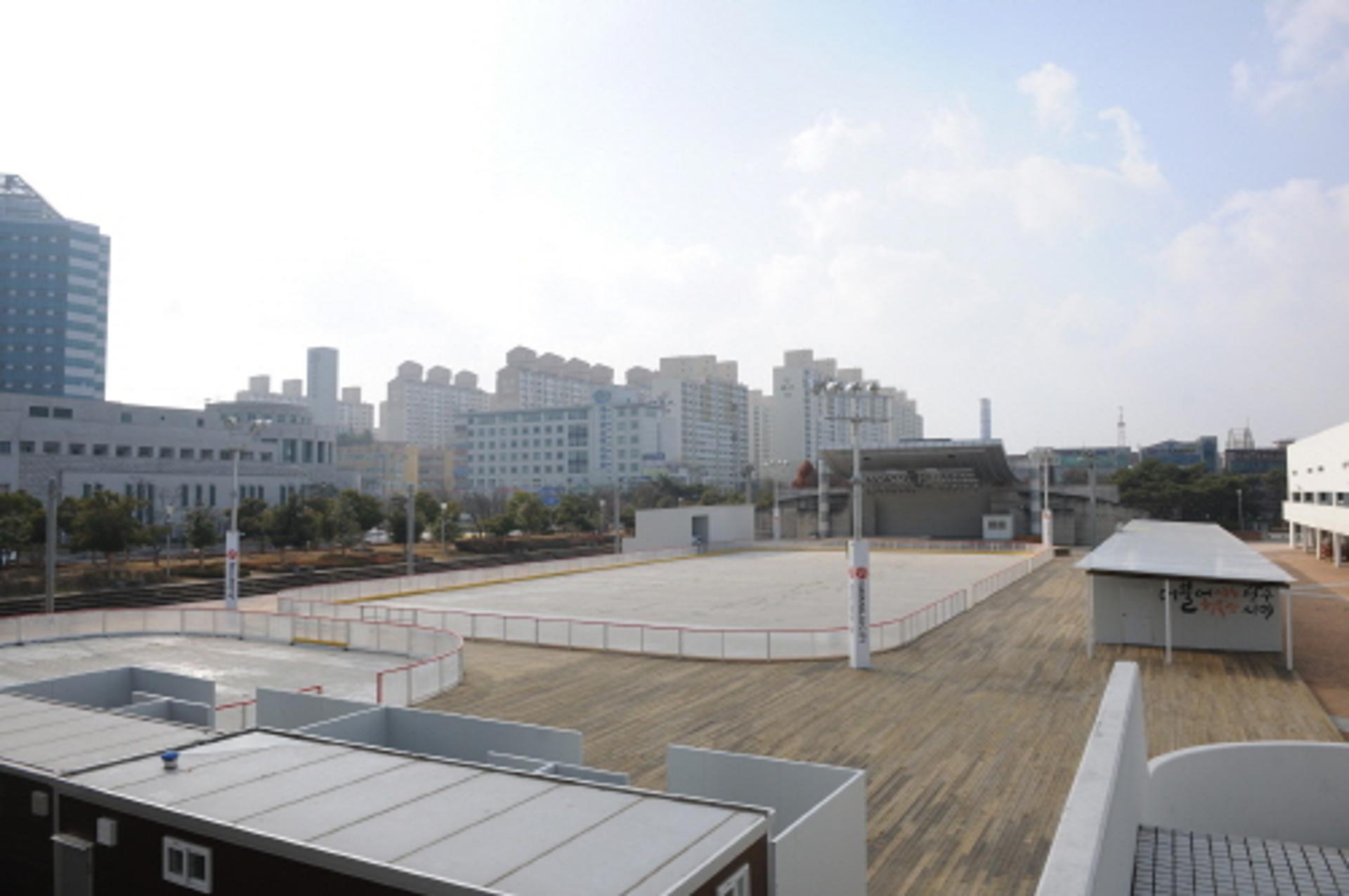 광주시청 야외스케이트장 개장… 장애인 스케이트 체험교실 신설