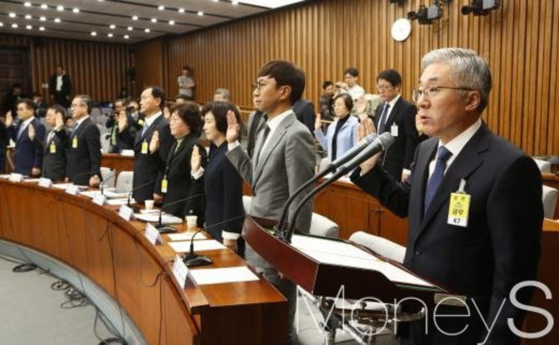 [4차 청문회] 이석수 "비서관들도 감찰 대상 아니었다"