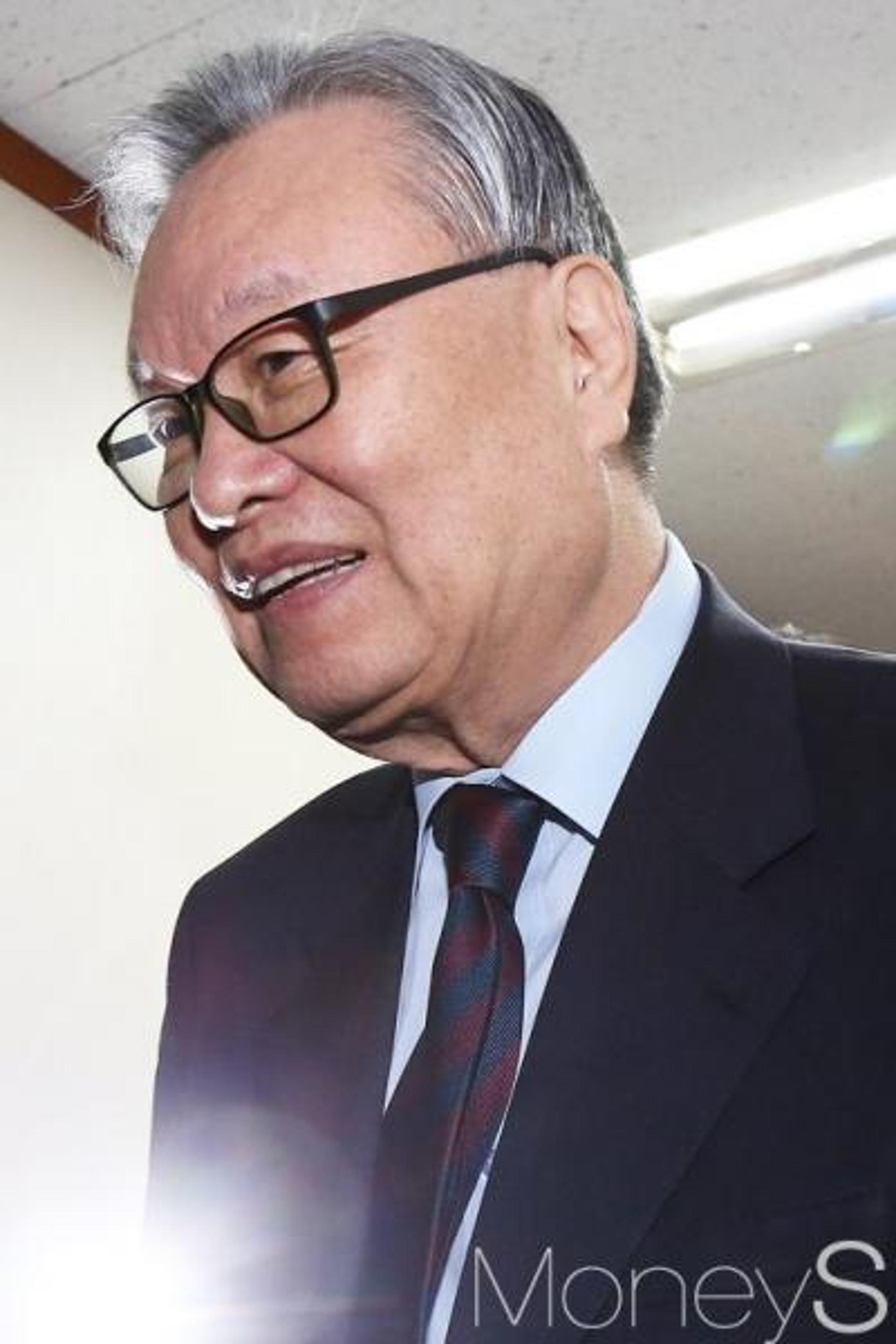 새누리당 상임전국위원회 무산, 인명진 "나라 망친 패거리 정치 민낯 보여줬다"