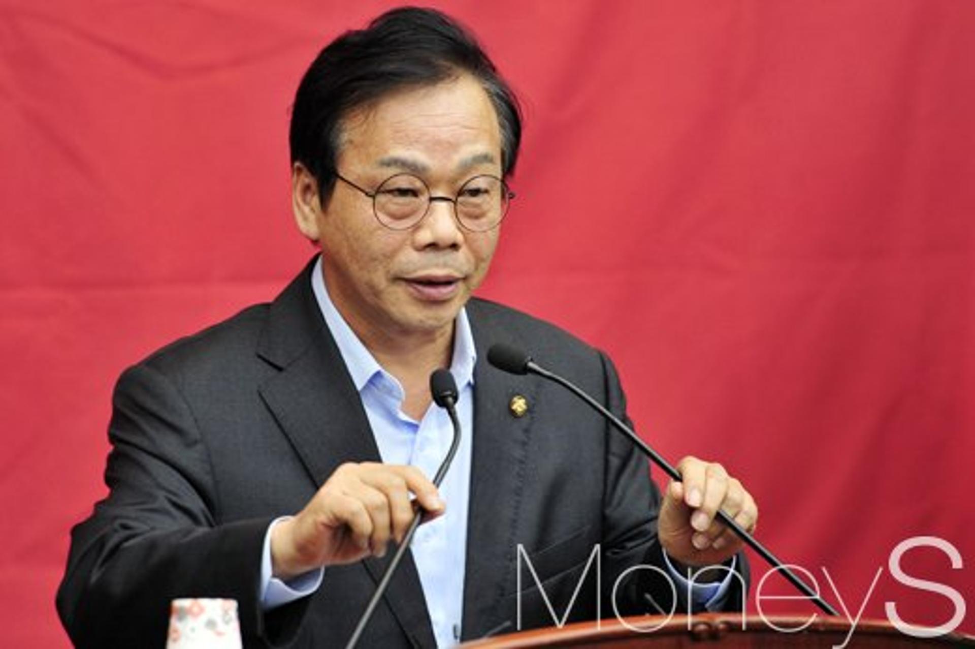 노승일 고소, 이완영 의원 "위증교사 허위사실 유포, 심각한 명예훼손… 진실 밝힐 것"