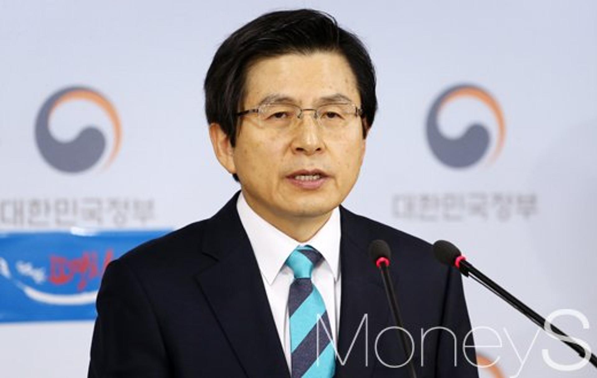 '대정부질문 불출석' 황교안, 민주·바른·정의·국민의당 "대통령 코스프레 하냐"