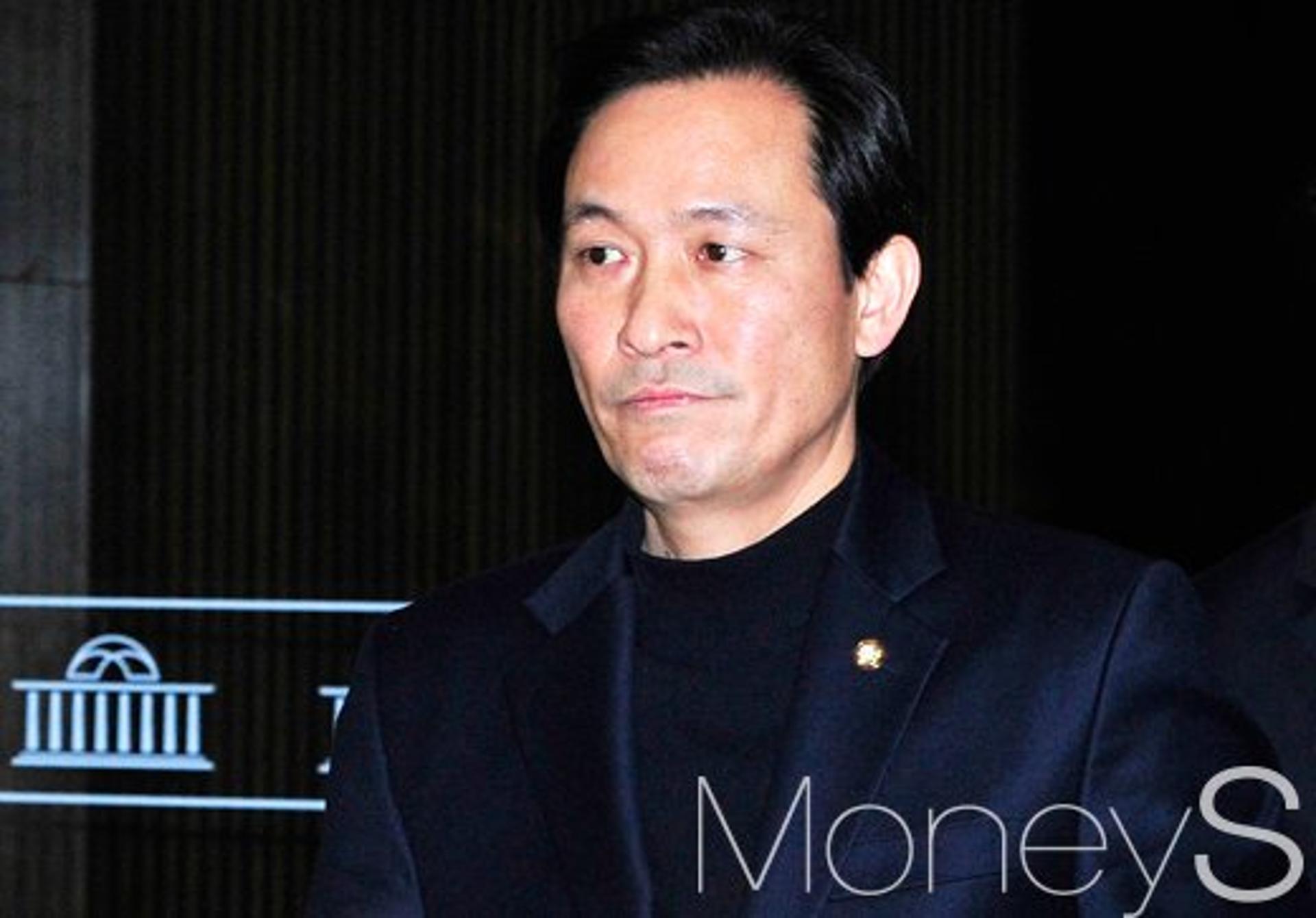 김진태 의원, 우상호 "법사위 간사 물러나야… 표창원 의원 윤리위 교체"